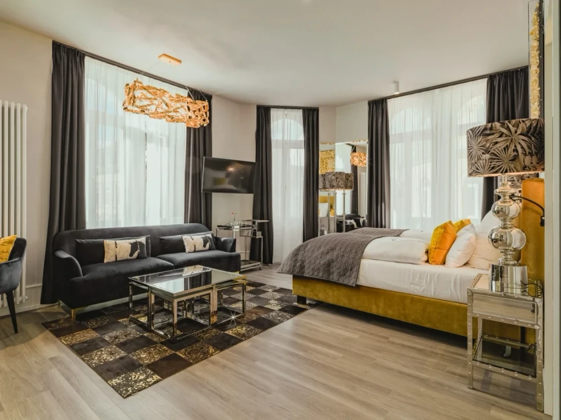 Goldenes Superior Room Hotelzimmer im BS Boutique Hotel in Heidelberg Neuenheim für 1 - 2 Personen.